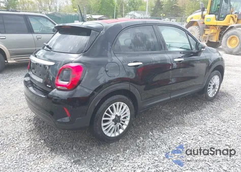 2022 Fiat 500X Pop Awd z USA, uszkodzony, nr VIN ZFBNF3A17NP980258
